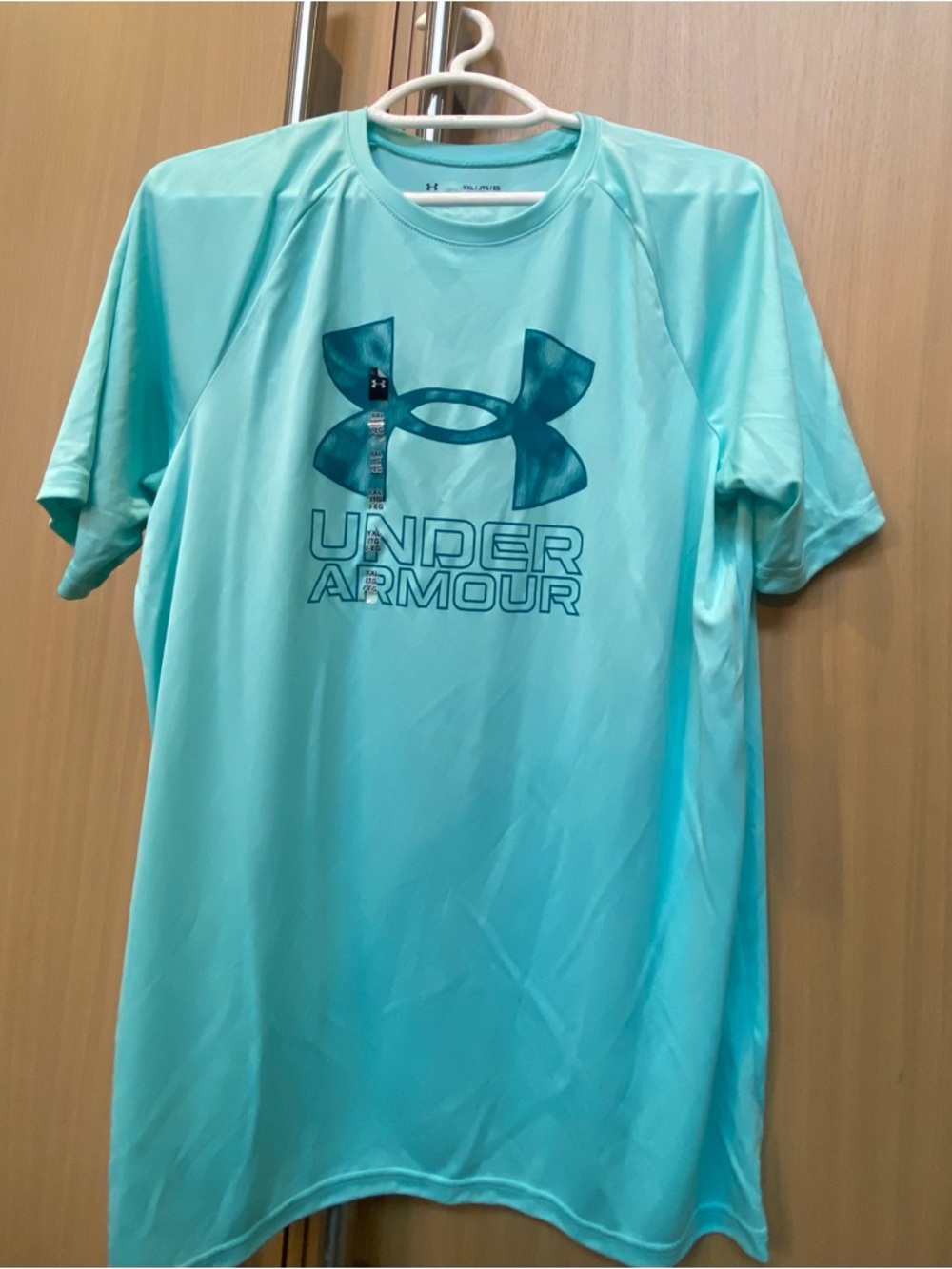Under Armour Teen/Youth Aqua Performance Tee youth XL